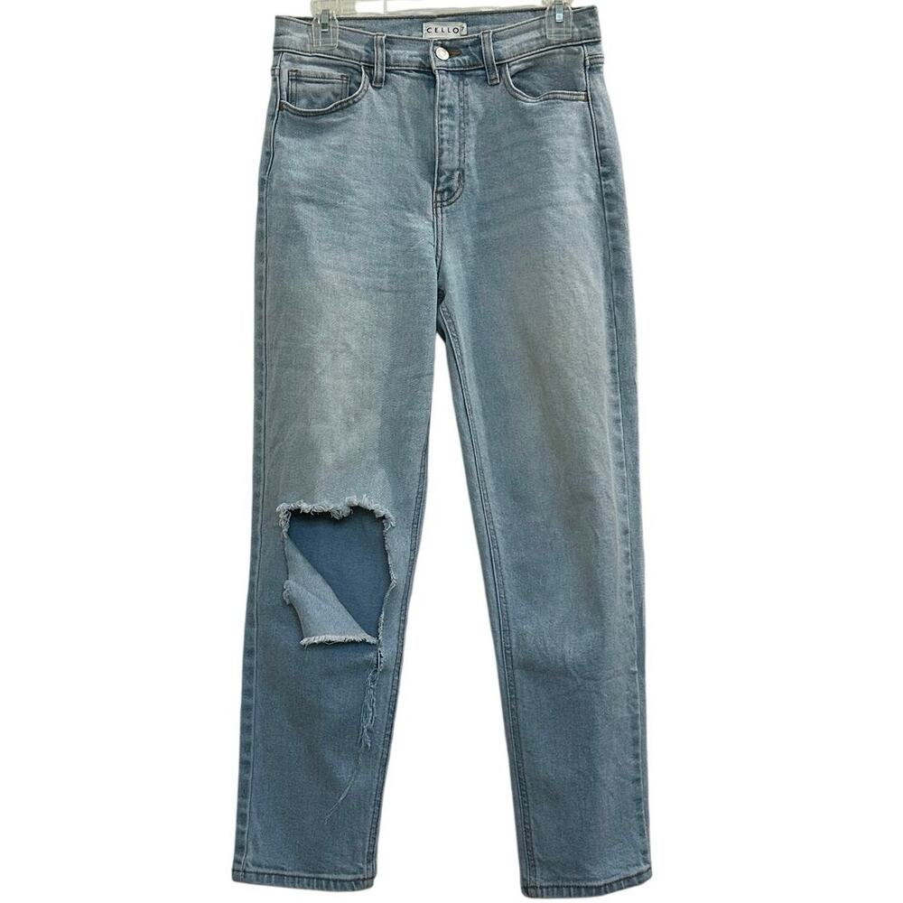 Cello Light Wash Denim Ripped Knee Boyfriend Jeans Size 7 Distressed EUC 28/29 ,